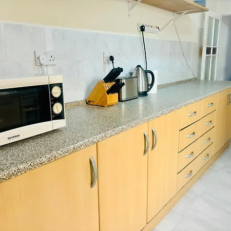 Traditional House 5 Min Walk To The Sliema